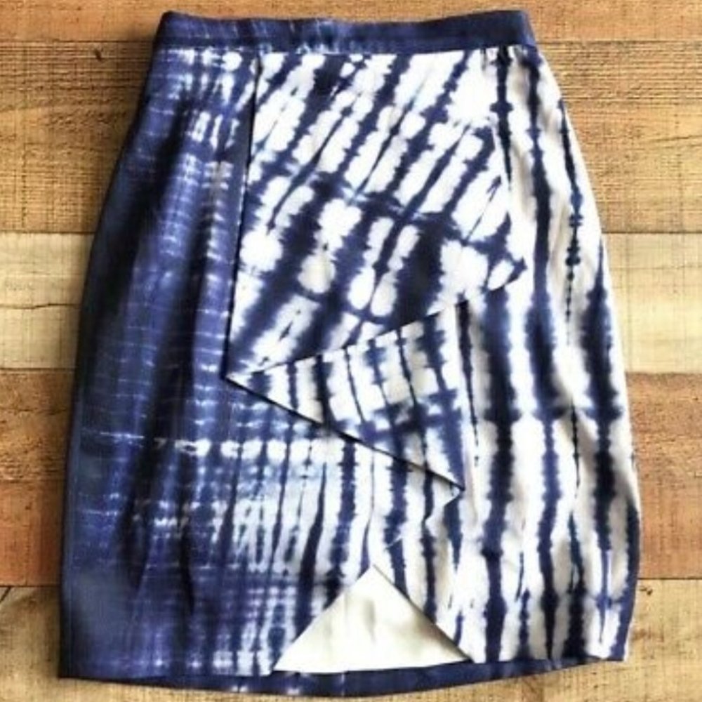 Stylestalker Blue and white ruffled shirt small
